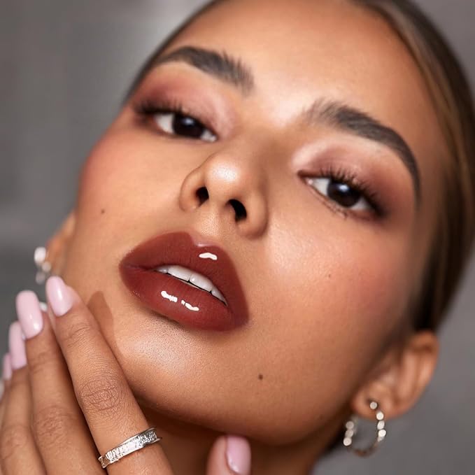 Dmsky 24 Pack Lip Gloss Set, 6 Colors Shiny Soft Lip Gloss Bulk, Lip Oil for Dry Cracked Lips Moisturizing Nourishing,Lip Stain With Rich Varied Colors For Girls and Women Makeup