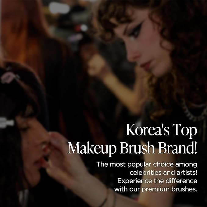 Piccasso 108 Blusher Brush – Soft Gray Squirrel Hair for Smooth and Natural Cheek Makeup, Fluffy Powder Applicator with Excellent Color Payoff, Small Face Brush for Daily Use, Professional Beauty