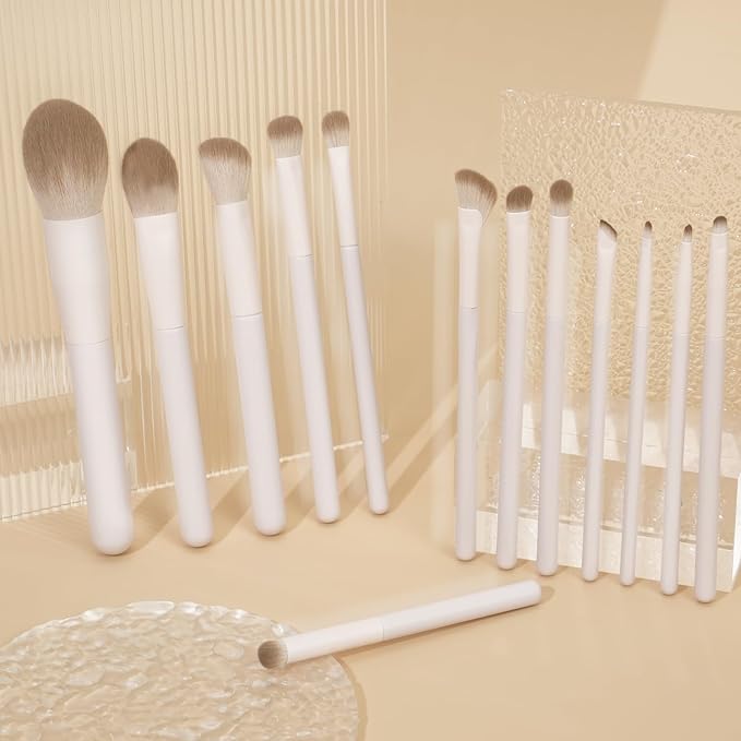 Makeup Brush Set Professional 13pcs,Premium Synthetic Powder Foundation Contour Blush Concealer Eyeshadow Blending Liner Make Up Brushes Kit(Milky B521)