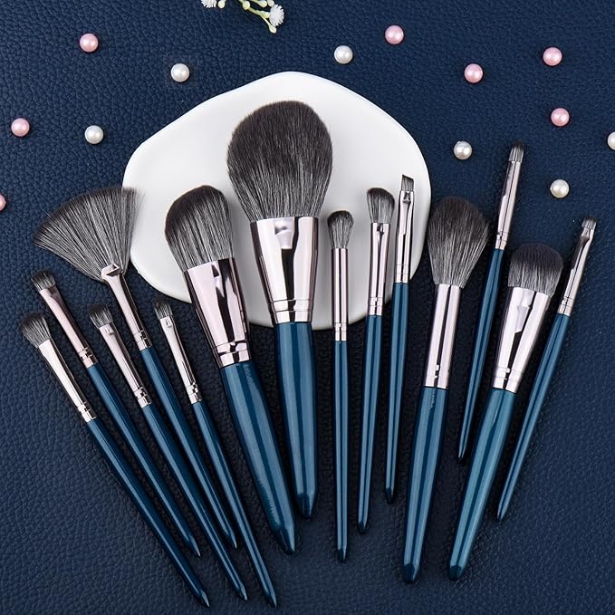 Professional Makeup Brush Set 14Pcs Makeup Brushes Kit Foundation Eyeshadow Powder Blending Eyebrow Eyelash Kabuki Brushes Cosmetic Brushes Travel Kits With Leather Bag Gift