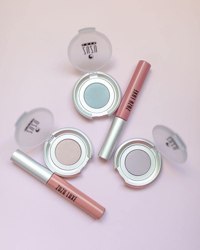 Zuzu Luxe Mineral Eyeshadow (Egyptian Gold - Gold/Warm Shimmer), Richly pigmented, velvety smooth formula. Natural, Paraben Free, Vegan, Gluten-free, Cruelty-free, Non GMO, 0.07 oz