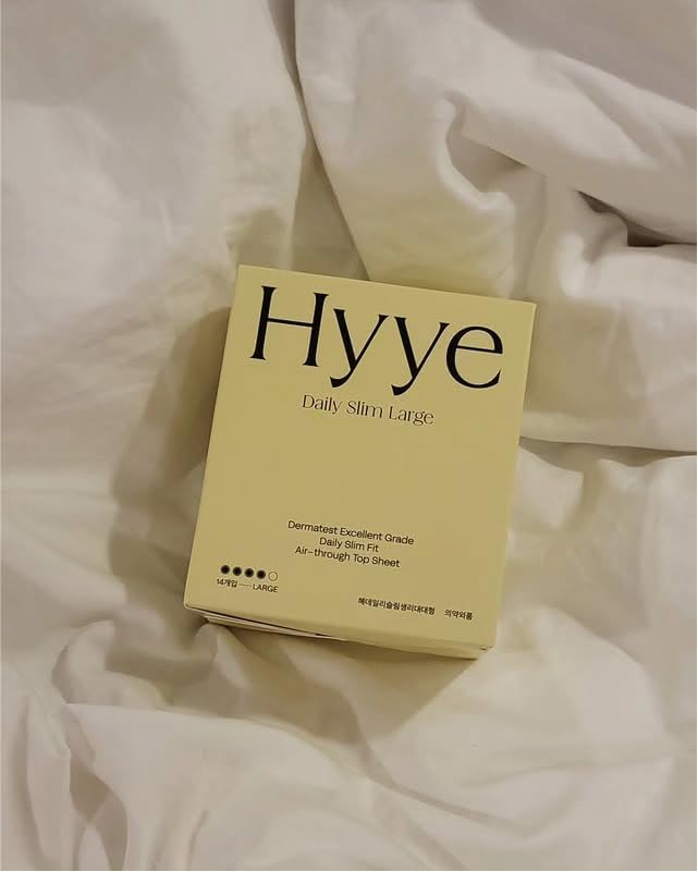 Hyye Ultra Thin Sanitary Pads with Wings, High Absorbency, Air Flow Cotton Soft Touch Cover, Unscented, Made in Korea (Large, 14 Count)