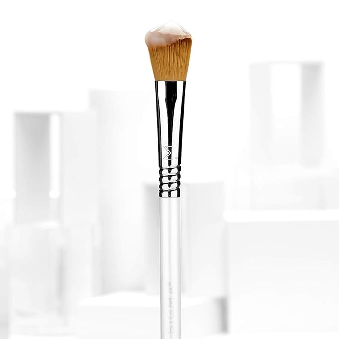 Sigma Beauty S15 Gel Mask Skincare Brush –Skincare Tool for Applying Skincare Products to Face and Skin, Silicone Face Mask Brush Applicator for Gel Mask Products (1 Pc)