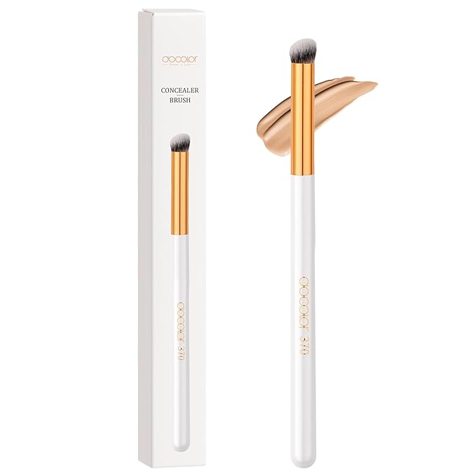 docolor Concealer Brush 370 Angled Concealer Brushes Under Eye Small Mini Concealer Angled Flat Top Kabuki Nose Contour Brush for Concealing Blending Setting