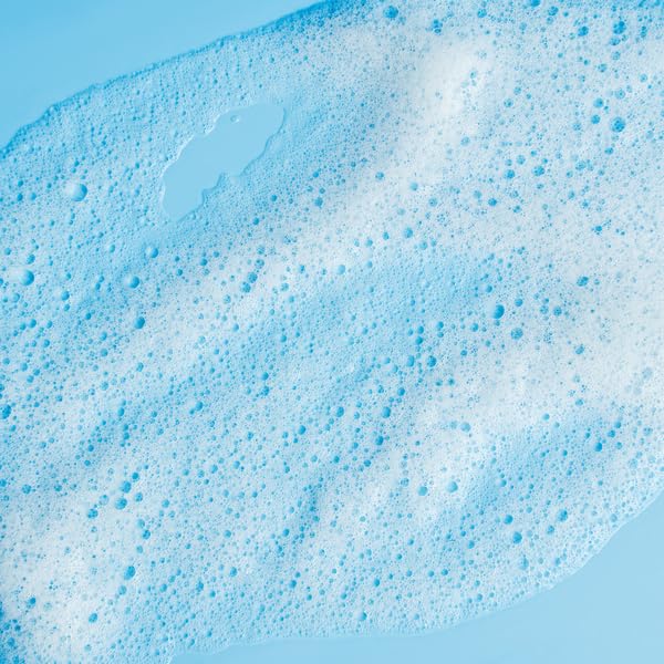 Serious Skincare - Gentle Cleansing and Exfoliating Retinol Facial Wash - Skin Hydrating Gel to Foam Cleanser - Clarify Pores - Removes Makeup, Oil, and SPF - Avena Sativa Extract - 4 Fl. Oz.