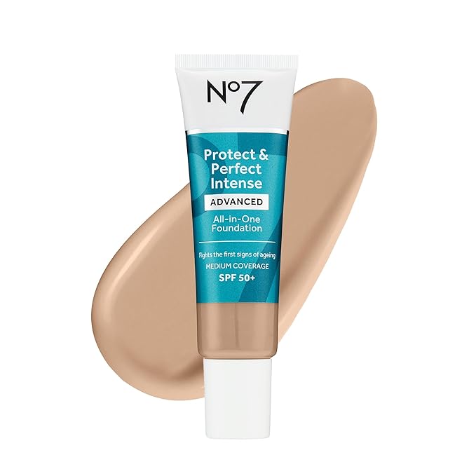 No7 Protect & Perfect Advanced All in One Foundation - Cool Ivory - Age Defying Foundation Makeup with SPF 50 - Makeup Base Cream Helps to Reduces Redness & Blurs Visible Pores (30ml)