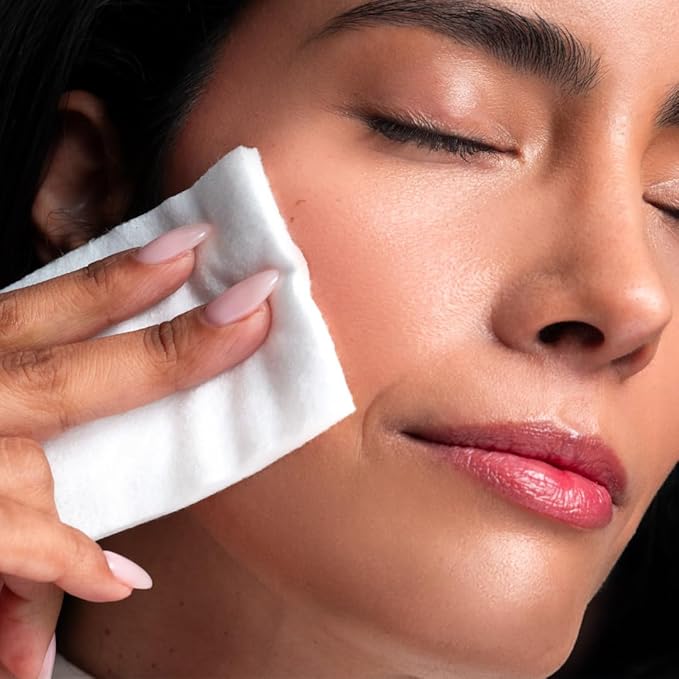 Clean Skin Club Cloud Pads, Ultra-Soft & Thick Face Pads, 100% Organic Cotton Dermatologist-Approved Makeup Remover and Toner Applicator, Sensitive-Skin Safe, 60 Count (Pack of 1)