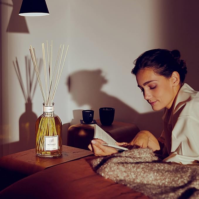 Dr. Vranjes - Ambra 1250 ml Diffuser + Double Pack of White Sticks (3 Pieces Bundle)- Luxury Home Fragrance, Made in Italy, Main Scent: Oriental, Olfactory Pyramid: Amber, Patchouli, Sandalwood