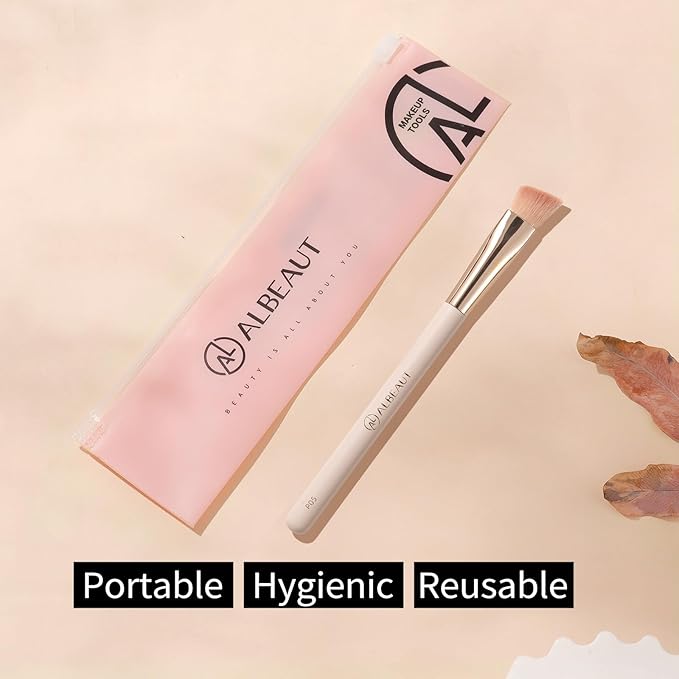 Triangle Concealer Brush, Angled Under Eye Brightening Brush for Liquid Cream Powder Small Nose Contour Foundation Makeup Brush