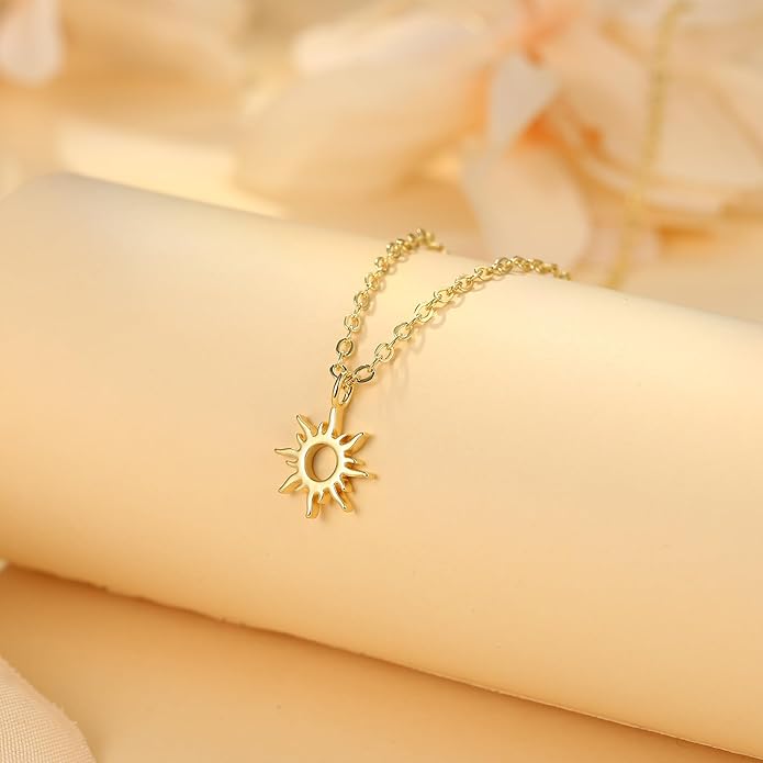 Dainty Gold Heart Necklace for Women - 14K Gold/Silver Plated Cute Heart Handmade Disc Circle Bee Choker Adjustable Necklace for Women Trendy Jewelry