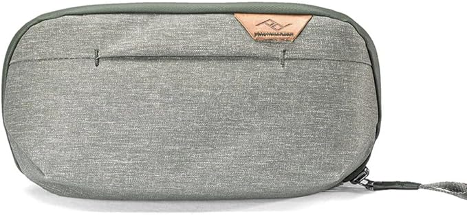 Peak Design Small Wash Pouch, Sage, Weatherproof Travel Toiletry Bag, Upright or Hanging Toiletries Kit with Pockets, Magnetic Toothbrush Pocket, Wide UltraZip Opening, Toiletry Bag for Men and Women