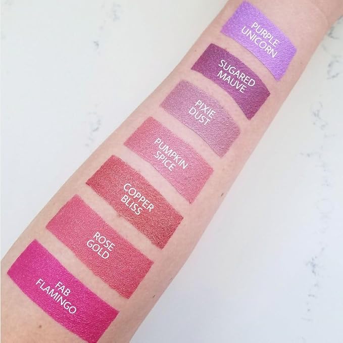 Aromi Hot Pink Metallic Liquid Lipstick | Magenta Lip Color with Shimmery Finish, Vegan, Cruelty-free, Long-Lasting and Smudge Proof (Fab Flamingo)