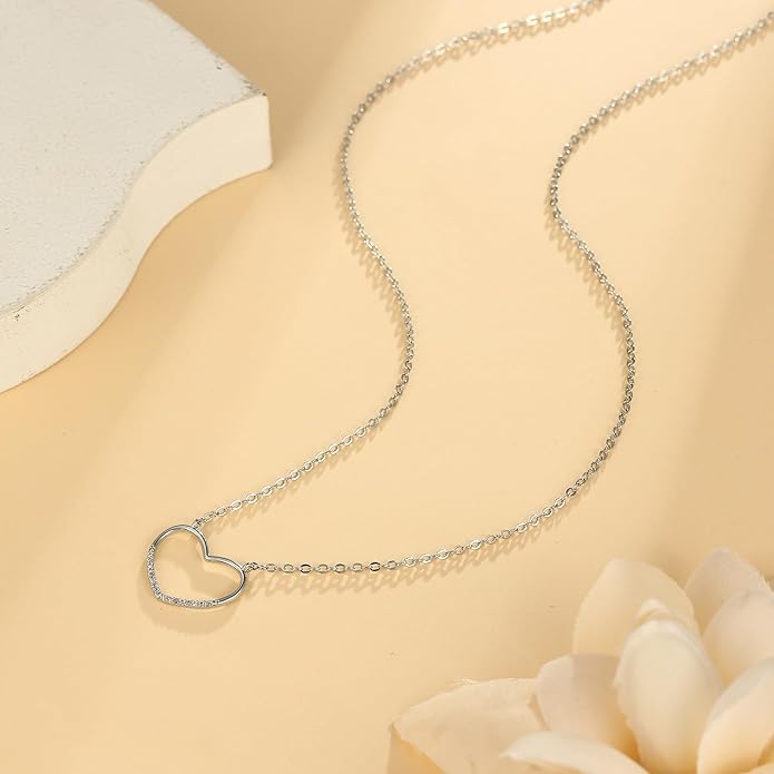 Dainty Gold Heart Necklace for Women - 14K Gold/Silver Plated Cute Heart Handmade Disc Circle Bee Choker Adjustable Necklace for Women Trendy Jewelry