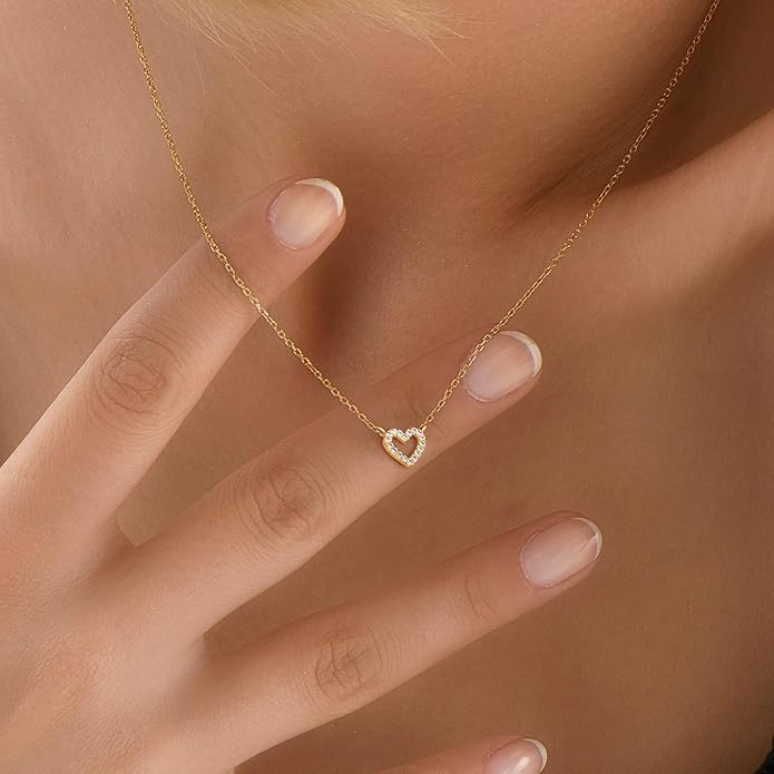 Dainty Gold Heart Necklace for Women - 14K Gold/Silver Plated Cute Heart Handmade Disc Circle Bee Choker Adjustable Necklace for Women Trendy Jewelry