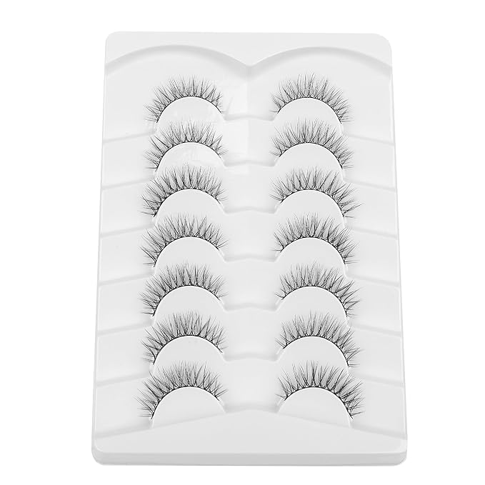 Natural Looking Eyelashes Wispy Lashes Short Strip Lashes False Eyelashes 10mm Eye Lashes Pack 3D Volume Eyelashes Siligli Lashes 7 Pair