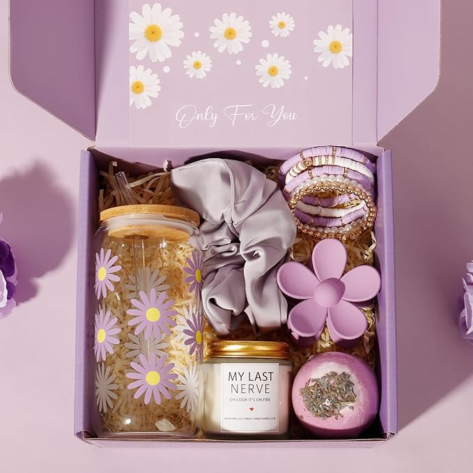 Birthday Gifts for Women Friendship, Teen Girls, Girls, Unique Cute Birthday Gift Box For Girl, Her, Sister, Daughter, Friends, Ideas Cute Daisy Aesthetic Glass Cups Gifts Set (Purple)