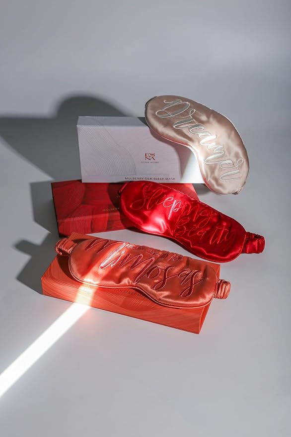 Luxury Silk Sleep Mask Gift Set 22-Momme Mulberry Silk Eye Mask Ultra Comfort Perfect Present for Her Luxury Christmas for Women Comfortable Blindfold Eyeshade for Night Sleep