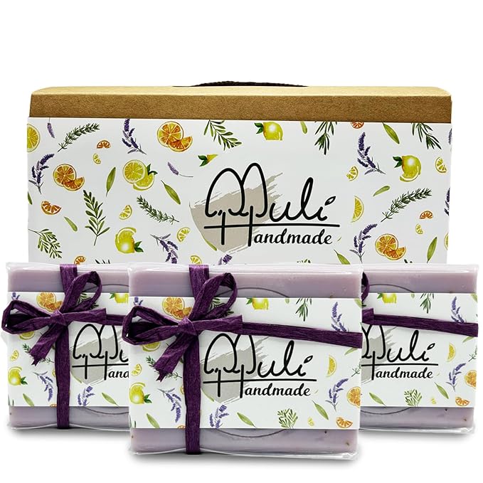 Natural Handemade Bar Soap for Men and Women with Essential oils, Scented Bar Soaps for Bath, Fragrance Gift Set (Pack of 3) Lavender