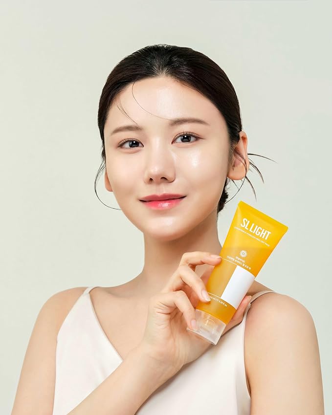 Peel off Mask Pack & Brush Set 100ml, 3.52fl oz | Gently Exfoliates Facial Gel Mask | Korean Skincare