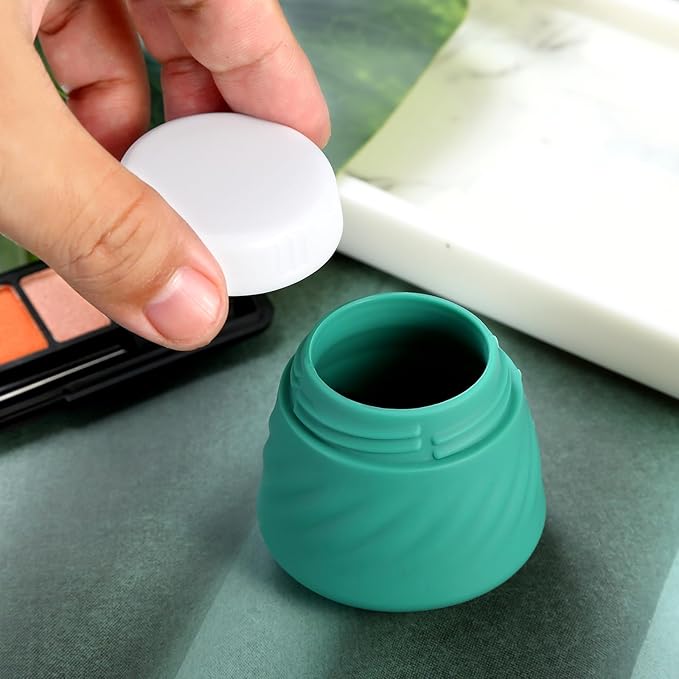 Gemice Silicone Cream Jars TSA Approved Travel Size Containers with Clear Bag, Leak-proof Travel Accessories with Lid for Cosmetic Face Body Hand Cream (4 Pack)