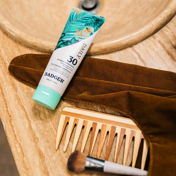 Badger Mineral Daily and Face Sunscreen Combo, SPF 30 Lightweight Organic Mineral Sunscreens with Zinc Oxide, Hydrating Everyday Sunscreen Lotions for Face & Body, Vegan & Unscented, 2-Pack