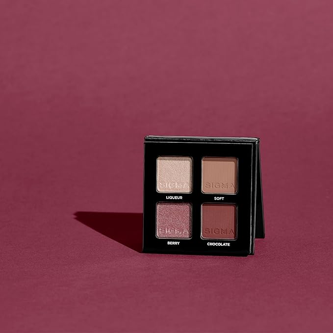 Sigma Beauty Quad Eyeshadow Palette – Makeup Eyeshadow Quad with a Buttery Soft Formula and Buildable, Blendable Shades for a Flawless Eye Look, Designed for All Day Wear (Bonbon)