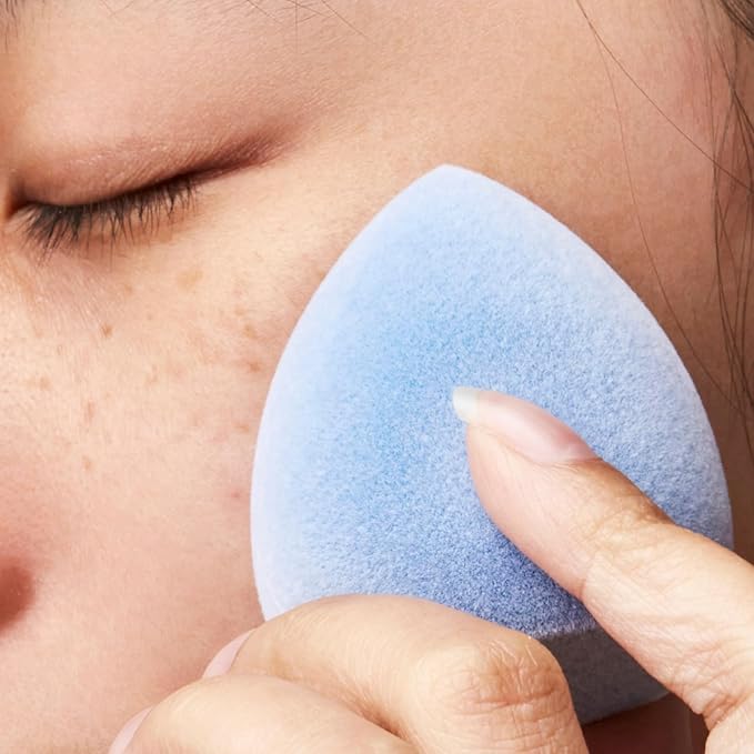 JUNO & Co. Microfiber Makeup Sponge, Dual Layer Technology for Full Coverage Flawless Makeup Blender for Foundation, Powder and Cream (2-Piece Color Duo: Blue and Green)