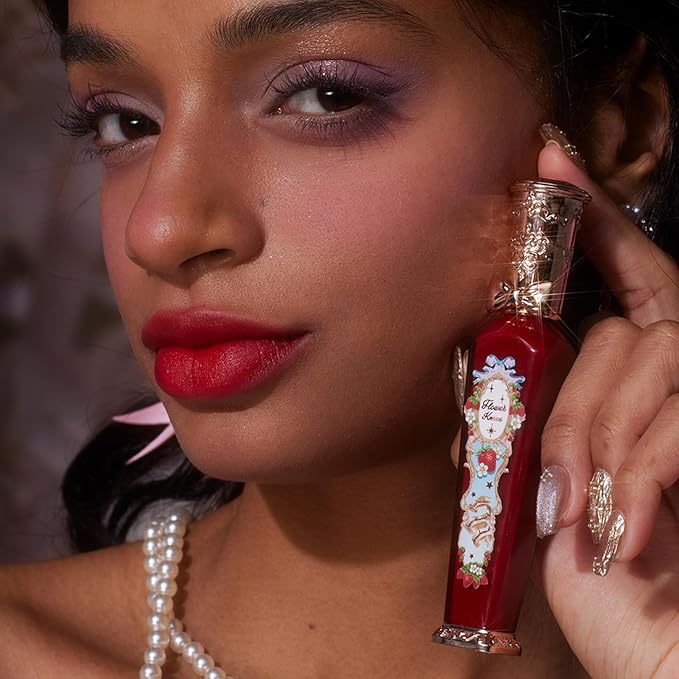 Flower Knows Strawberry Rococo Cloud Lip Cream,Velvety Matte Liquid Lipstick,Red Lipstick,Long Lasting Lip Stain,Kiss-proof Blurred Lipstick for Girls&Women,0.12 Fl Oz(S08 Velvet Redwood)