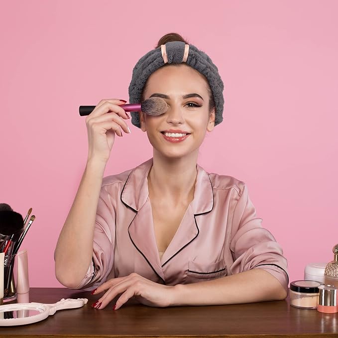 WILLBOND 4 Pack Microfiber Headbands Spa Facial Headbands Makeup Head bands Elastic Terry Cloth Head Wrap for Women Girls Washing Face Makeup Shower Yoga Sports(Black)