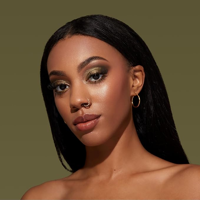 Sigma Beauty Quad Eyeshadow Palette – Makeup Eyeshadow Quad with a Buttery Soft Formula and Buildable, Blendable Shades for a Flawless Eye Look, Designed for All Day Wear (Caramel Apple)