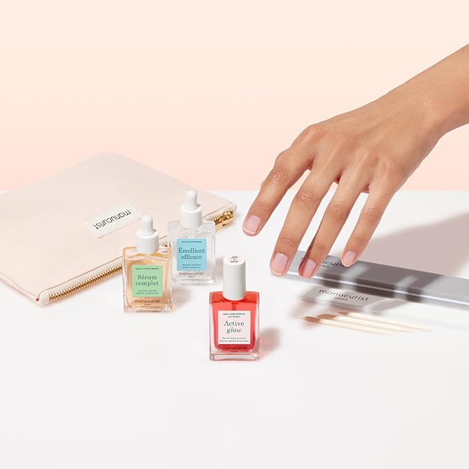 Manucurist Active Discovery Kit - Nail Care Set, Vegan & Made in France: 1 Nail File, 1 Nail Buffer, 1 Cuticle Remover, 3 Wood Cuticle Pushers, 1 Active Glow, 1 Serum - Christmas Gifts for Women
