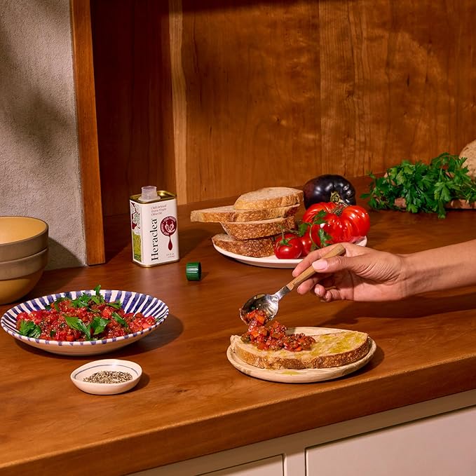 Heraclea - Chili Infused - Extra Virgin Olive Oil - Organic Olive Oil - Extra Virgin - Cold Pressed - Polyphenol Rich EVOO - 5.9oz Bottle