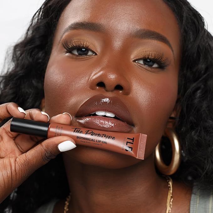 The Prototype Botanical Lip Oil- Crowd Pleaser