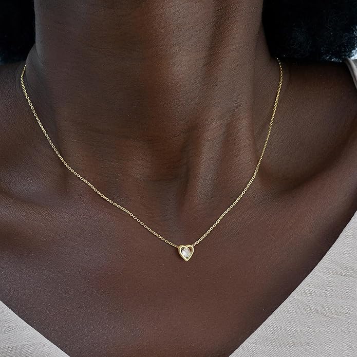 Dainty Gold Heart Necklace for Women - 14K Gold/Silver Plated Cute Heart Handmade Disc Circle Bee Choker Adjustable Necklace for Women Trendy Jewelry