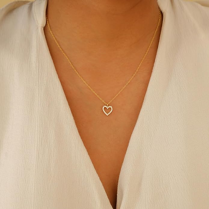 Dainty Gold Heart Necklace for Women - 14K Gold/Silver Plated Cute Heart Handmade Disc Circle Bee Choker Adjustable Necklace for Women Trendy Jewelry