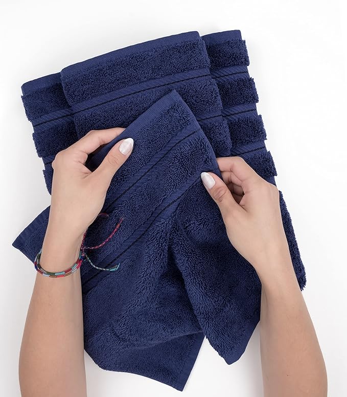 American Soft Linen Premium 3 Piece Towel Set, 1 Bath Towel 1 Hand Towel 1 Washcloth, 600 GSM 100% Cotton Turkish Towels for Bathroom, Navy Blue Towel Set