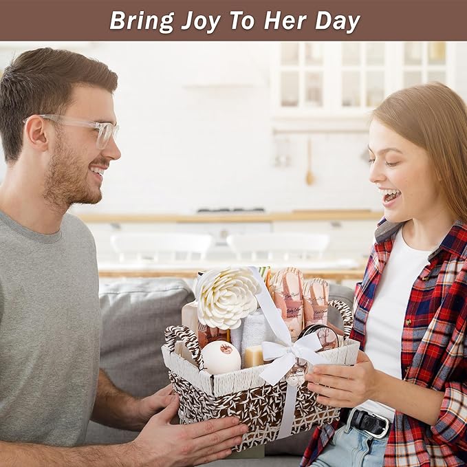 Spa Baskets For Women - Luxury Bath Set With Coconut & Vanilla - Spa Kit Includes Wash, Bubble Bath, Lotion, Bath Salts, Body Scrub, Hand Cream, Shower Puff, Bathbombs, Soap and Towel