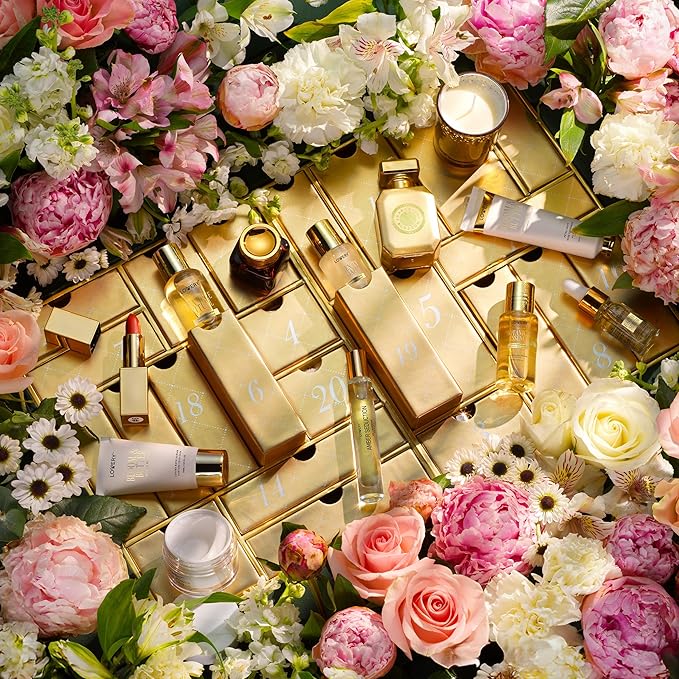 LOVERY 24-Day Luxury Beauty Advent Calendar for Women – Premium Holiday Gift Set with Skincare, Perfume, Candles, and Beauty Tools – Deluxe Gold Self-Care Countdown to Christmas