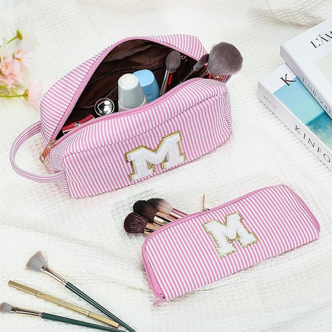YOOLIFE Gifts for Teen Girls - Personalized Initial Makeup Bag, Birthday Gifts for Women Sister Friend Daughter Girls Kids