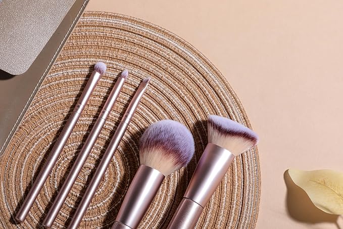 BS-MALL Travel Makeup Brushes Premium Synthetic Foundation Powder Concealers Eye Shadows 7 PCS with Triangle Puff & Storage Bag (Bright pink)